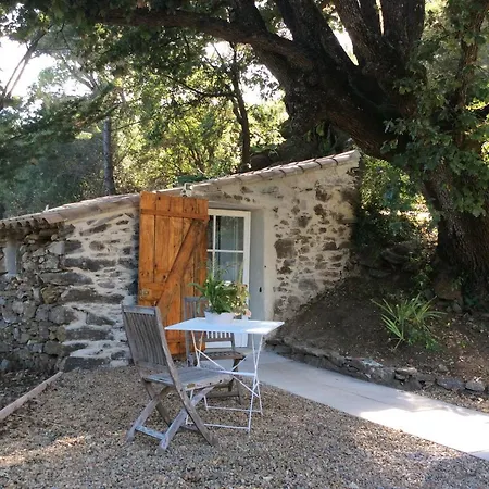 Bed and Breakfast La Petite Bergerie, Les Hautes Roches